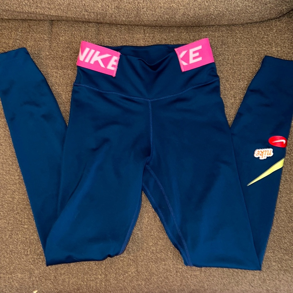 Blue & Pink Nike dry fit leggings with design detail on left leg XS